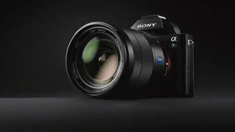 Meet the Sony Alpha A7S II